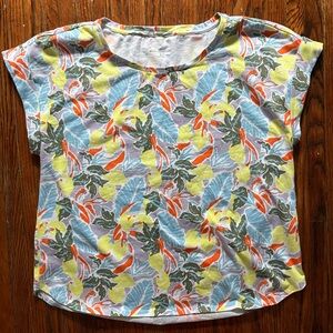LL Bean top short-sleeve - fun spring or summer print